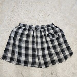 POL Black and White Mini Skater Skirt